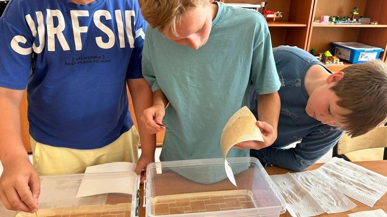 Творческая мастерская «Узоры нефтью»