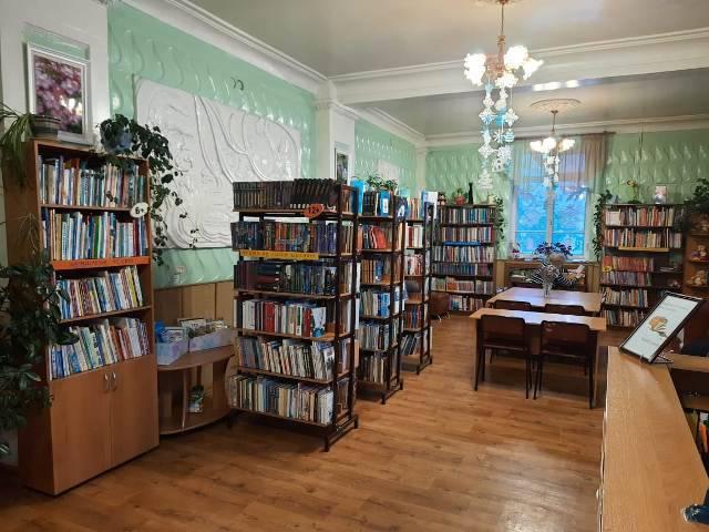 Детская библиотека № 8 «Родник»