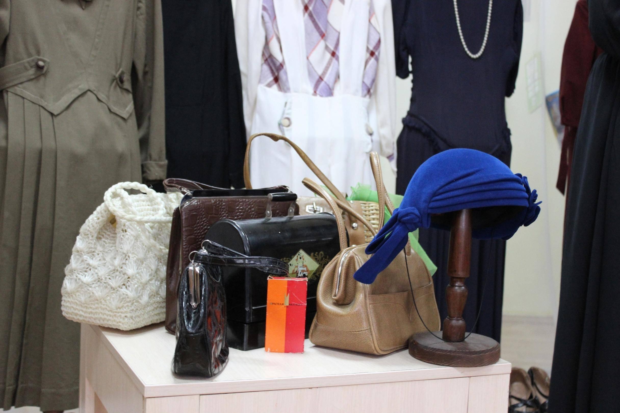 Век минувший.