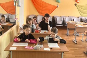 Программа «Весенний мастер-класс по живописи»