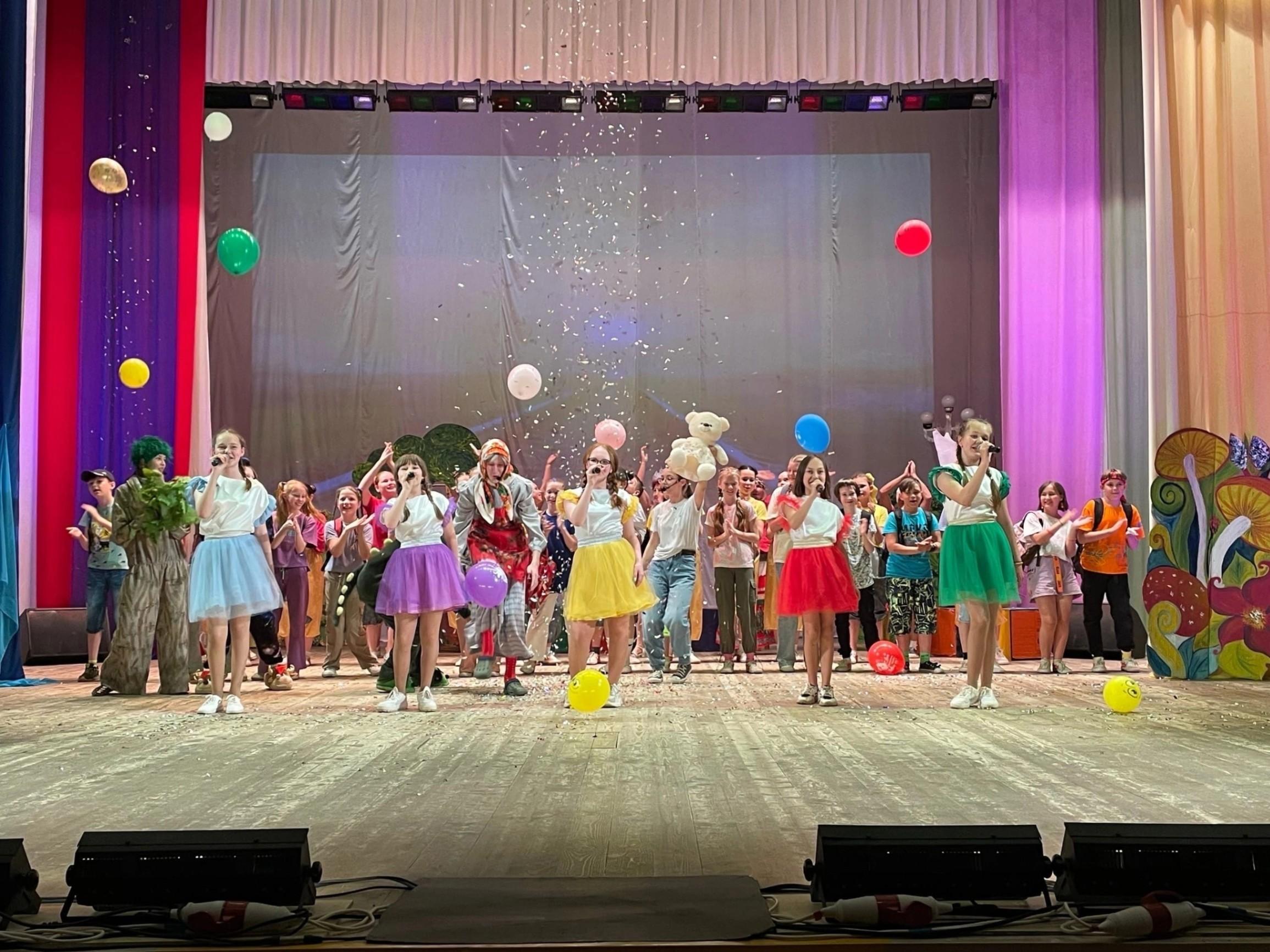 Театрализованное представление «Хранители детских мечтаний»