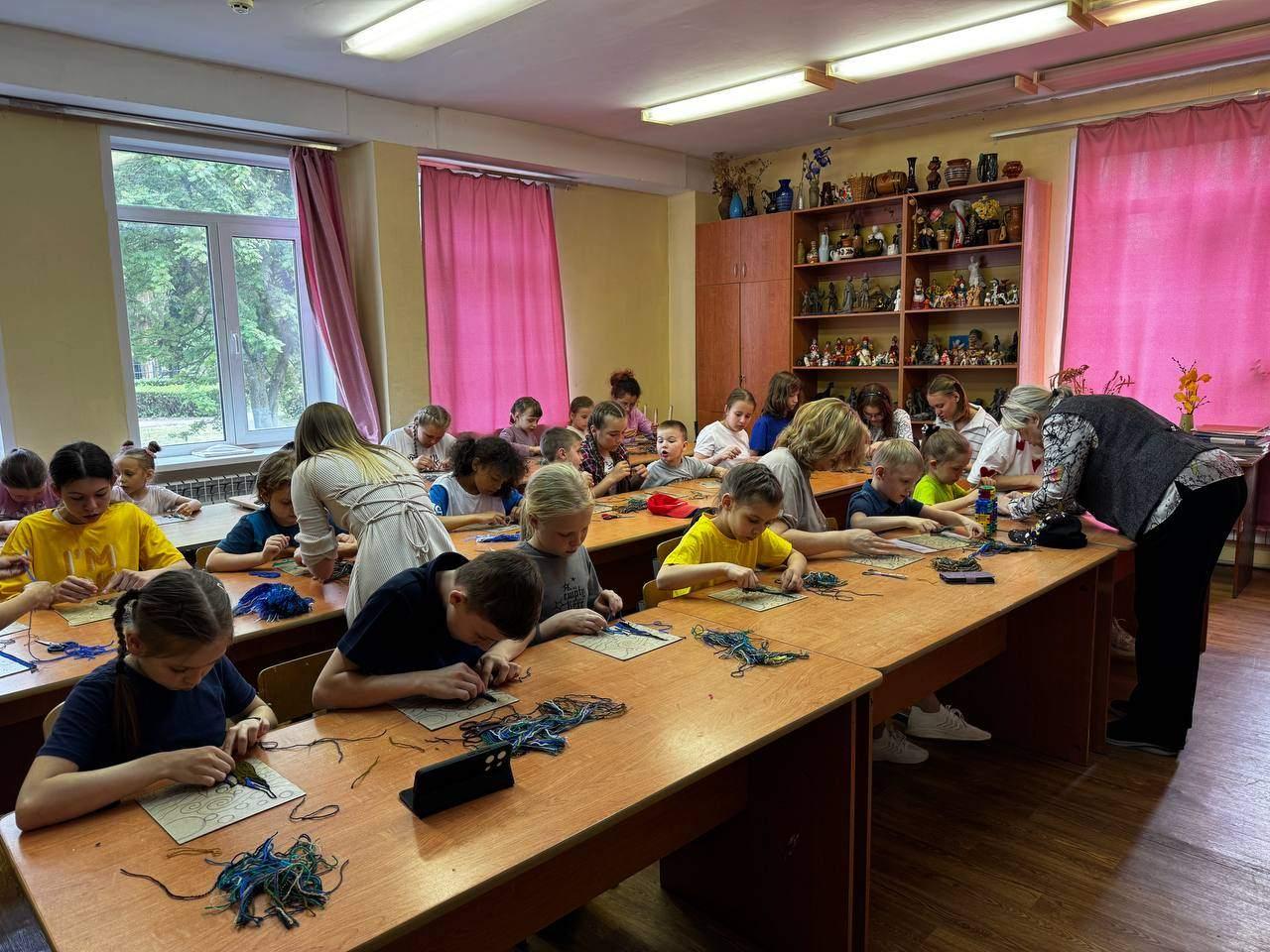 «Ниткография, по мотивам живописного произведения»