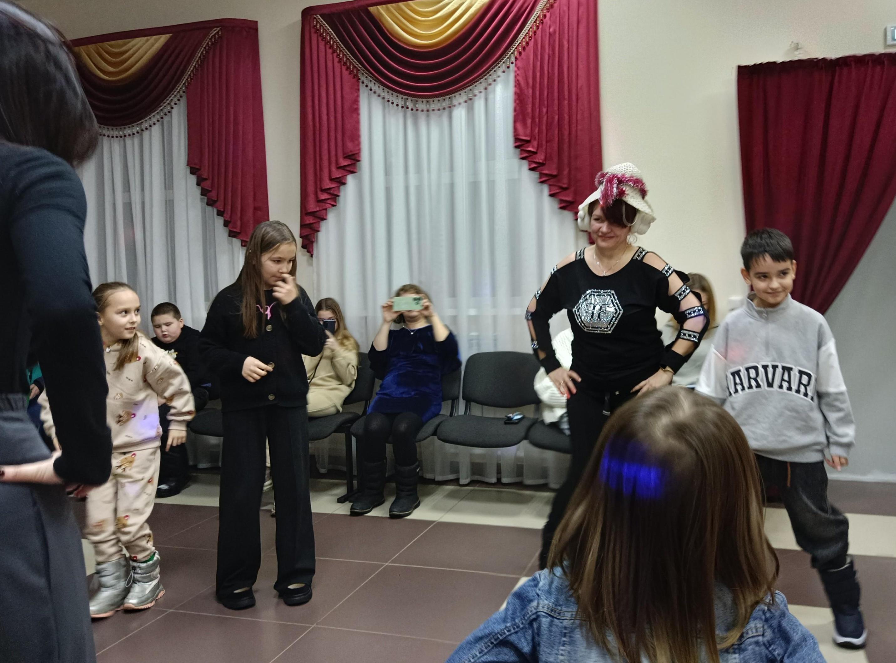 «Танцуем вместе»