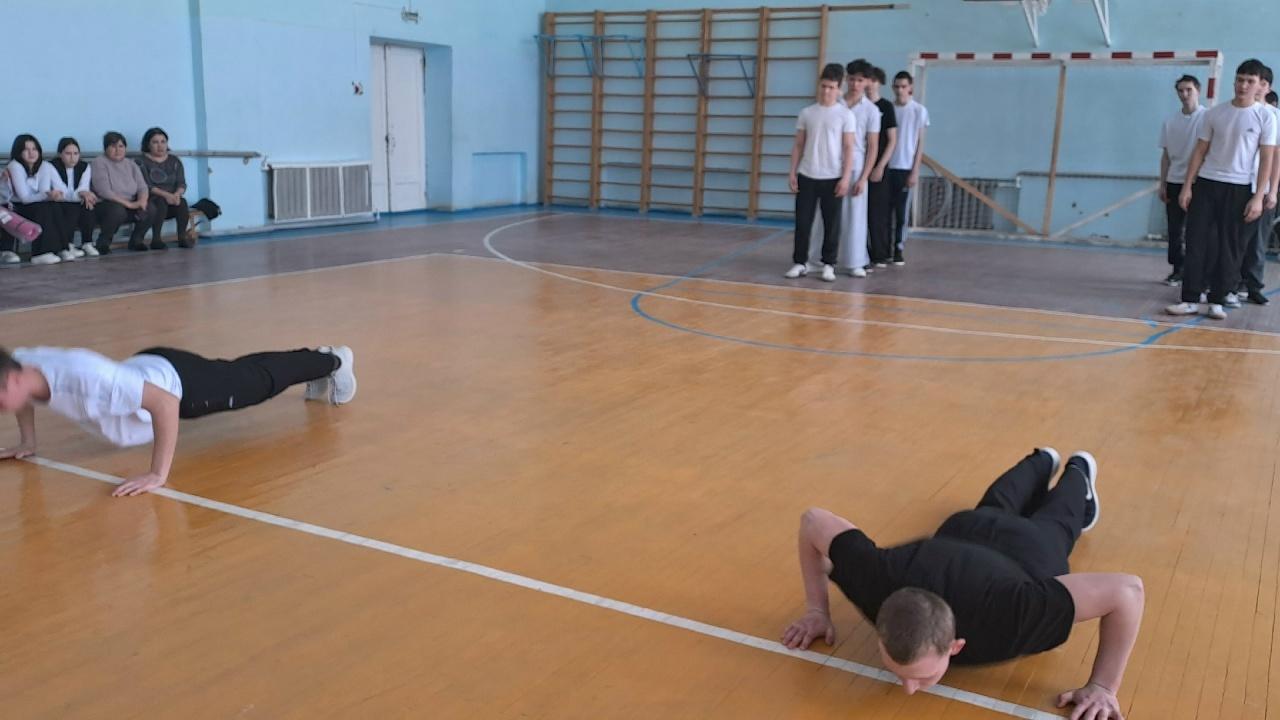Веселые старты «Летом время не теряй – сил, здоровья набирай»