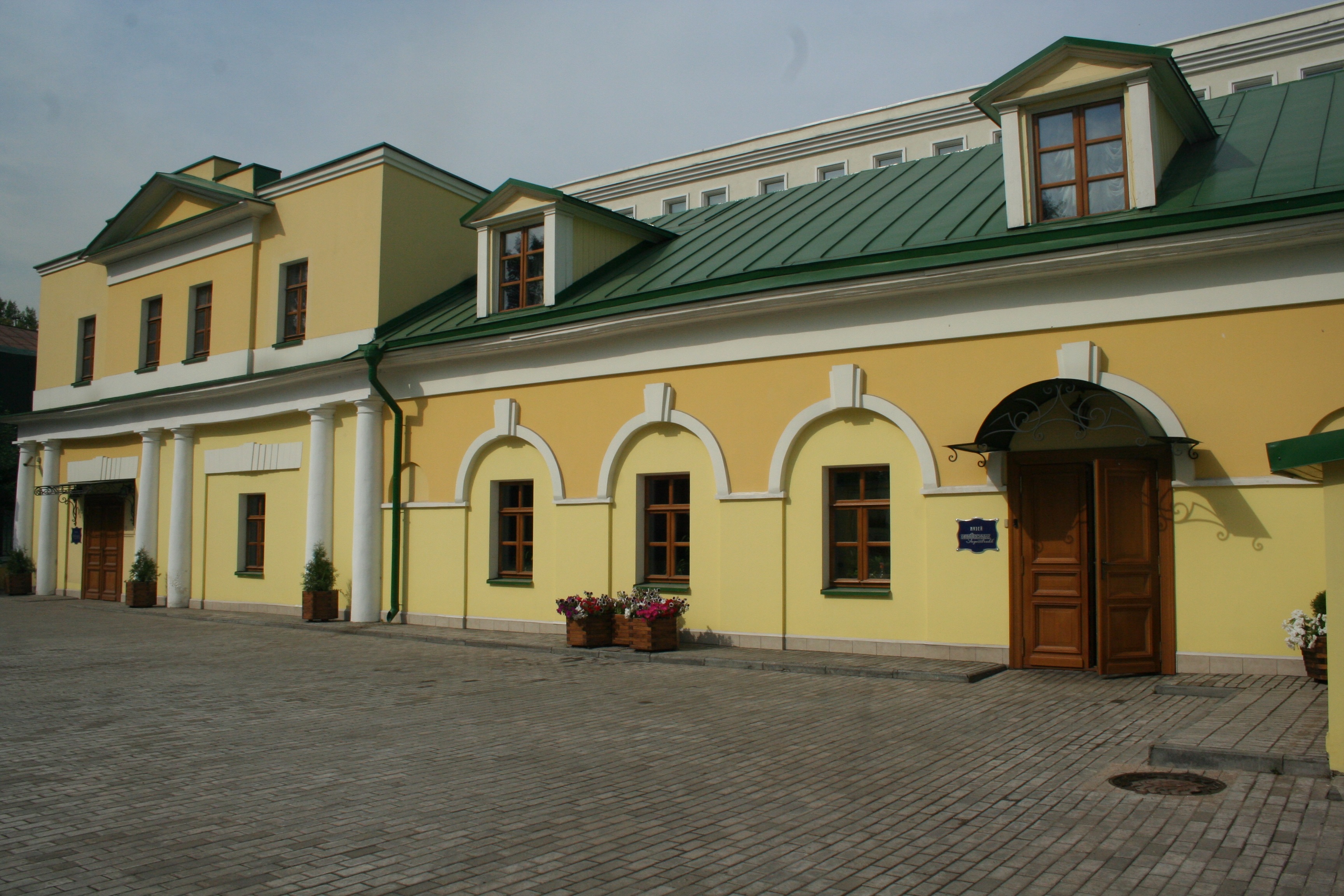 Пятницкая 93