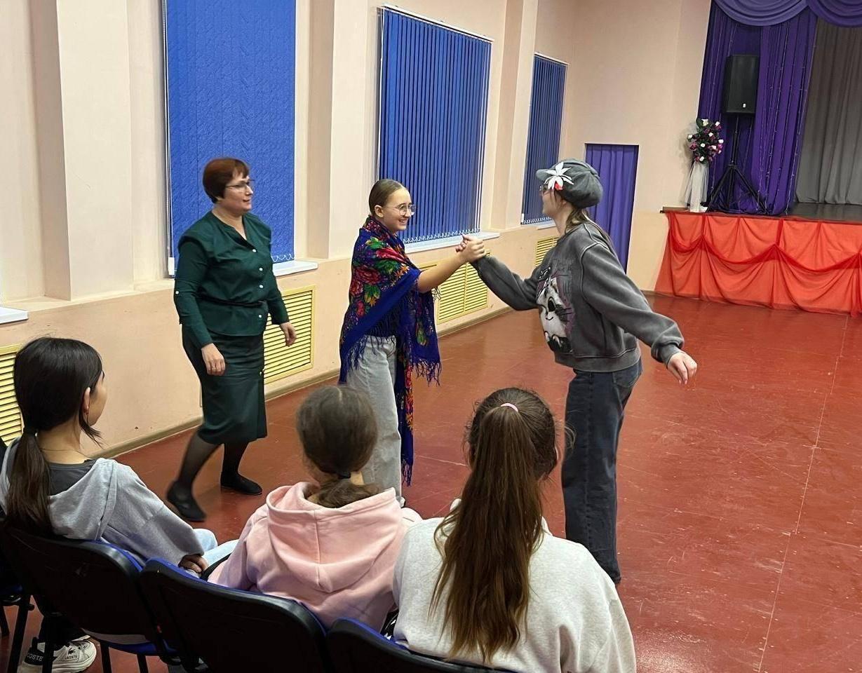 Мастер-класс «Русский народный танец»