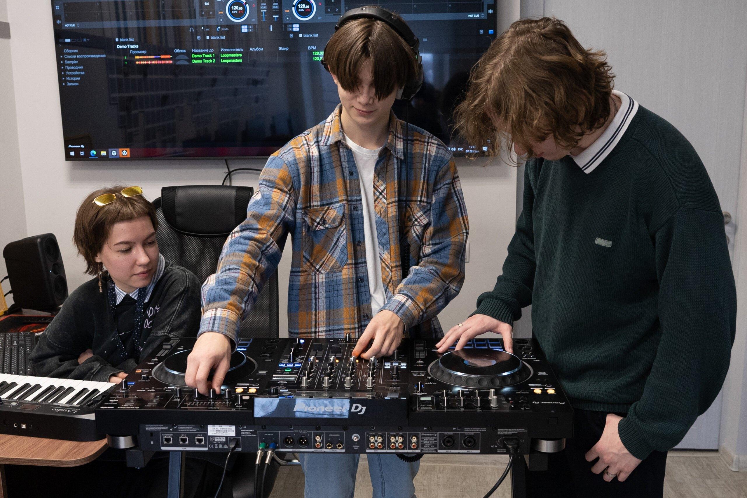 Мастер-класс «Вселенная звука. Твой первый трек»