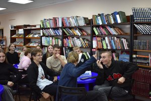 Интеллектуальный турнир «Знай наших»