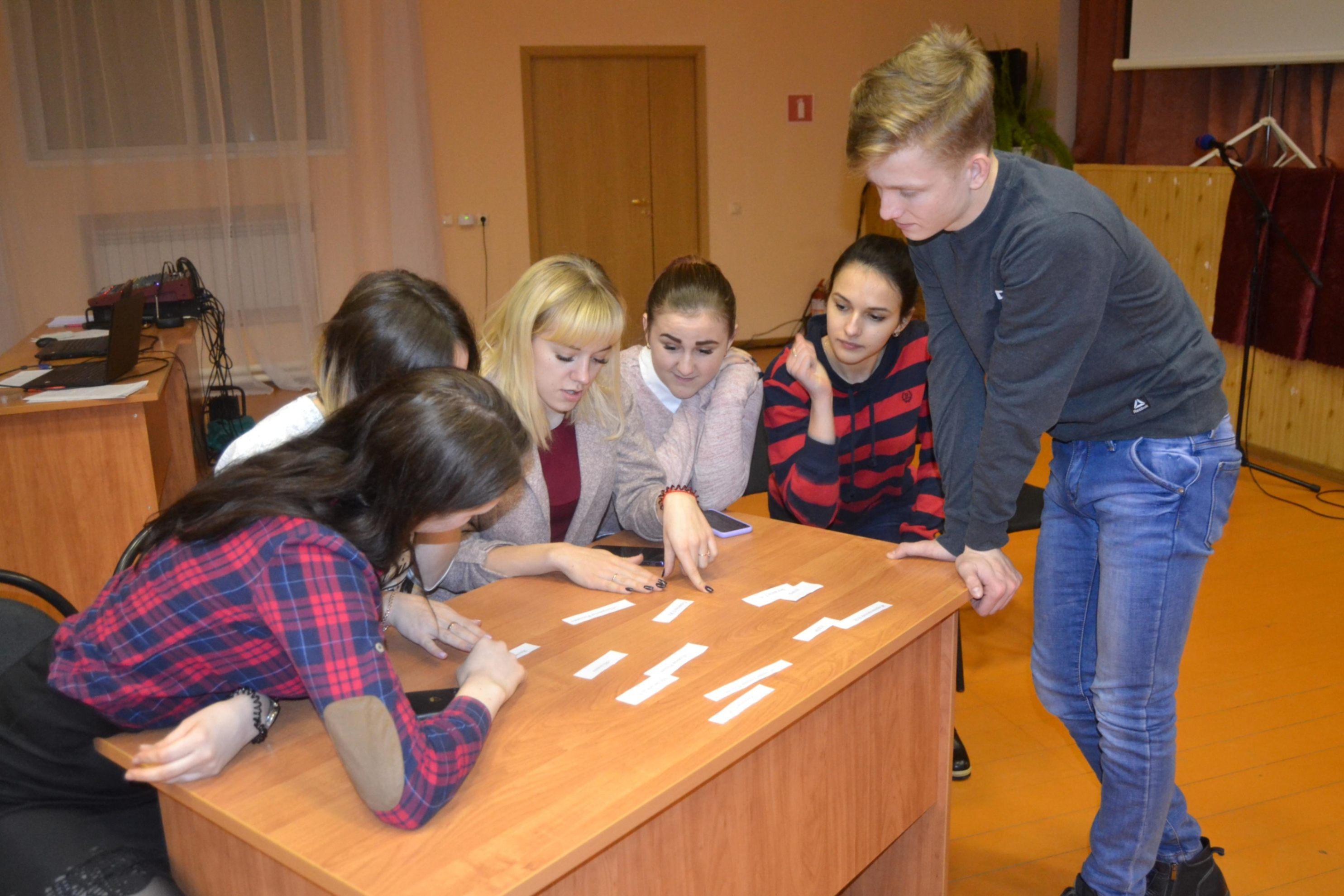 Интеллектуальная программа «Пазловое состязание»