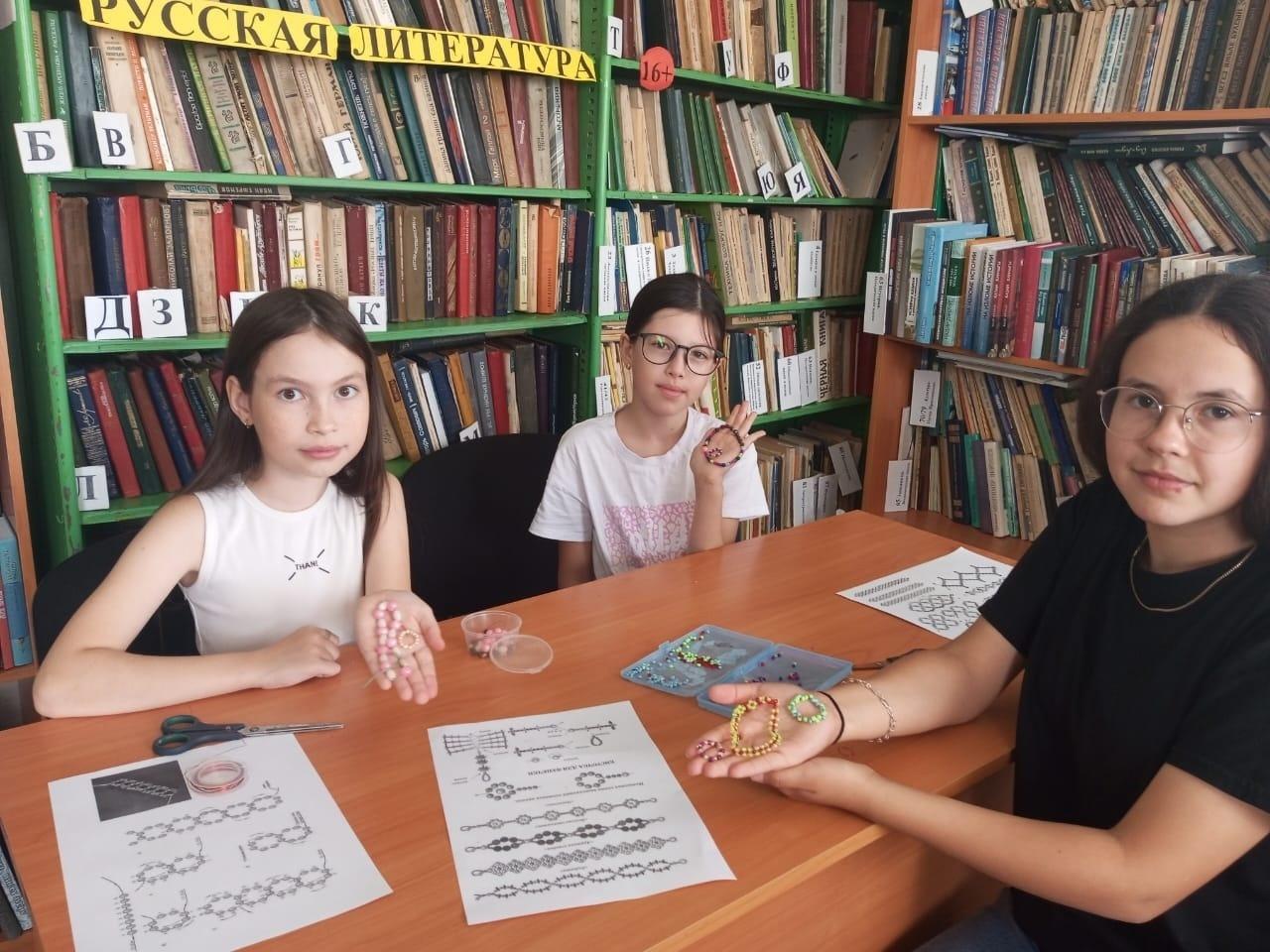Мастер-класс «Украшения из бисера»