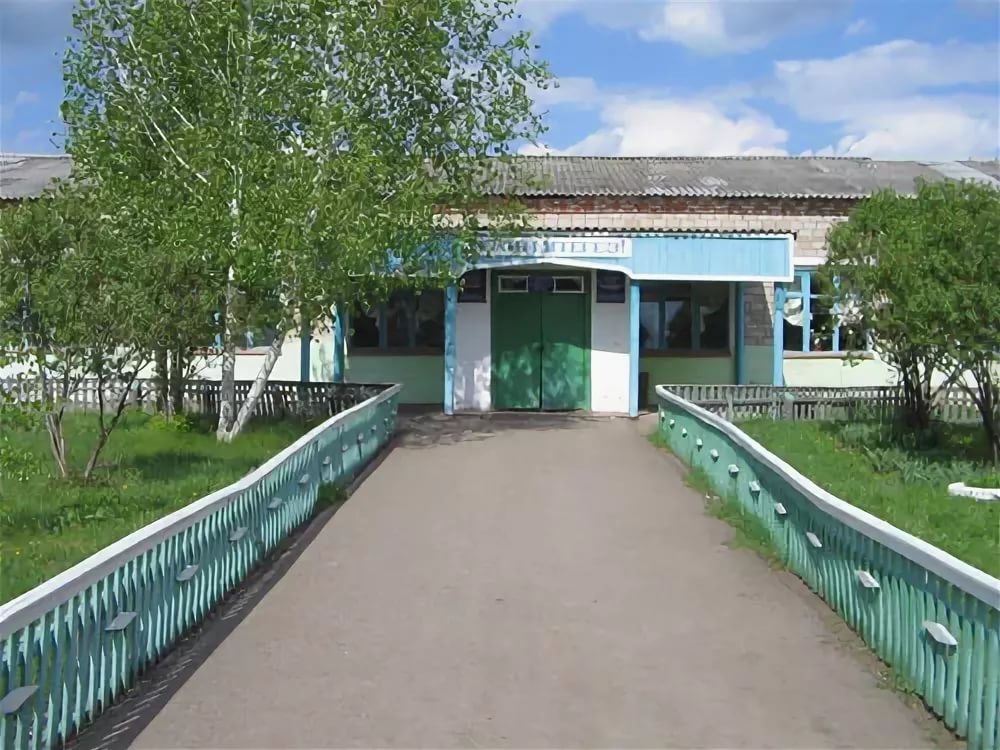 Бишаул-Унгаровский сельский клуб