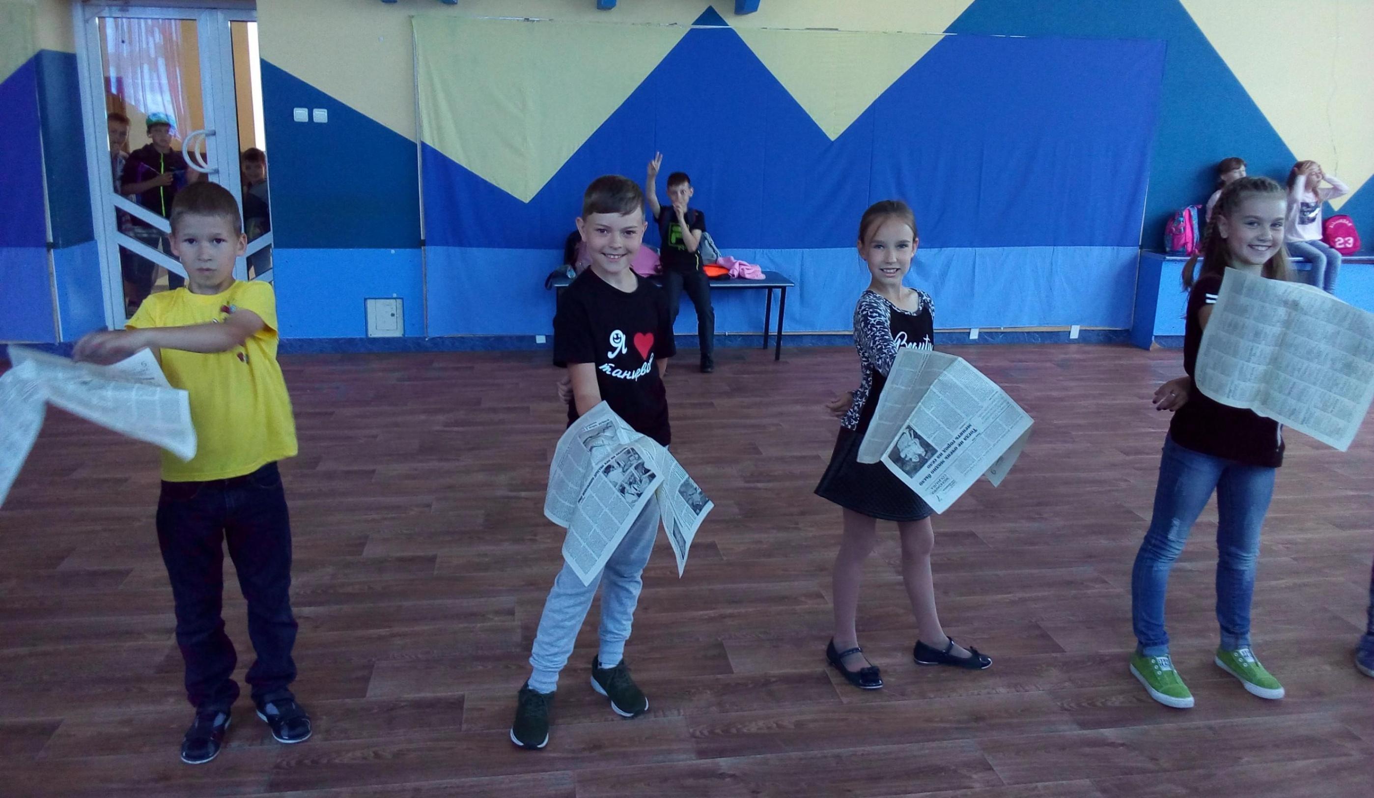 Спортивно–игровая программа «В путь–дорогу собирайся, за здоровьем отправляйся!»