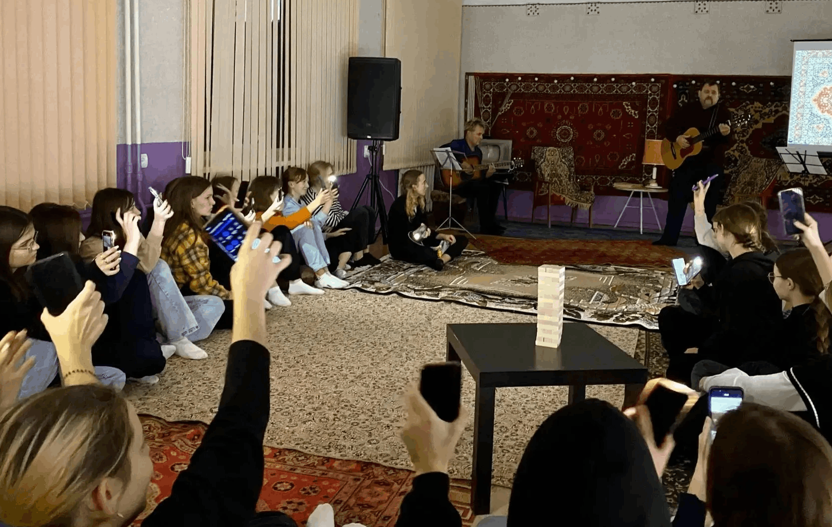 Познавательная программа «Музыкальные истории»