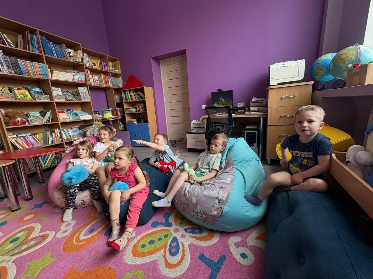 Занятия английским языком по проекту «Лингвотория»