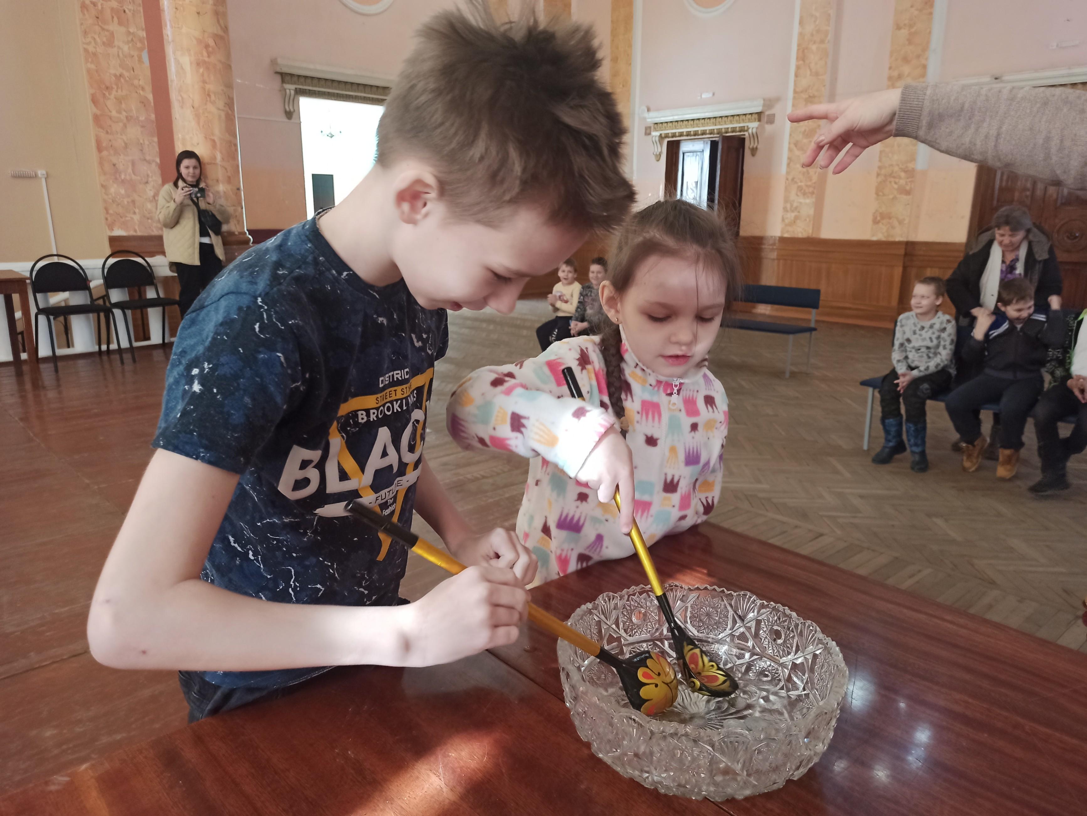 «Апрель на дворе, капель»