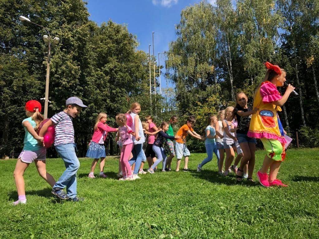 Игровая программа «Прощай, лето»