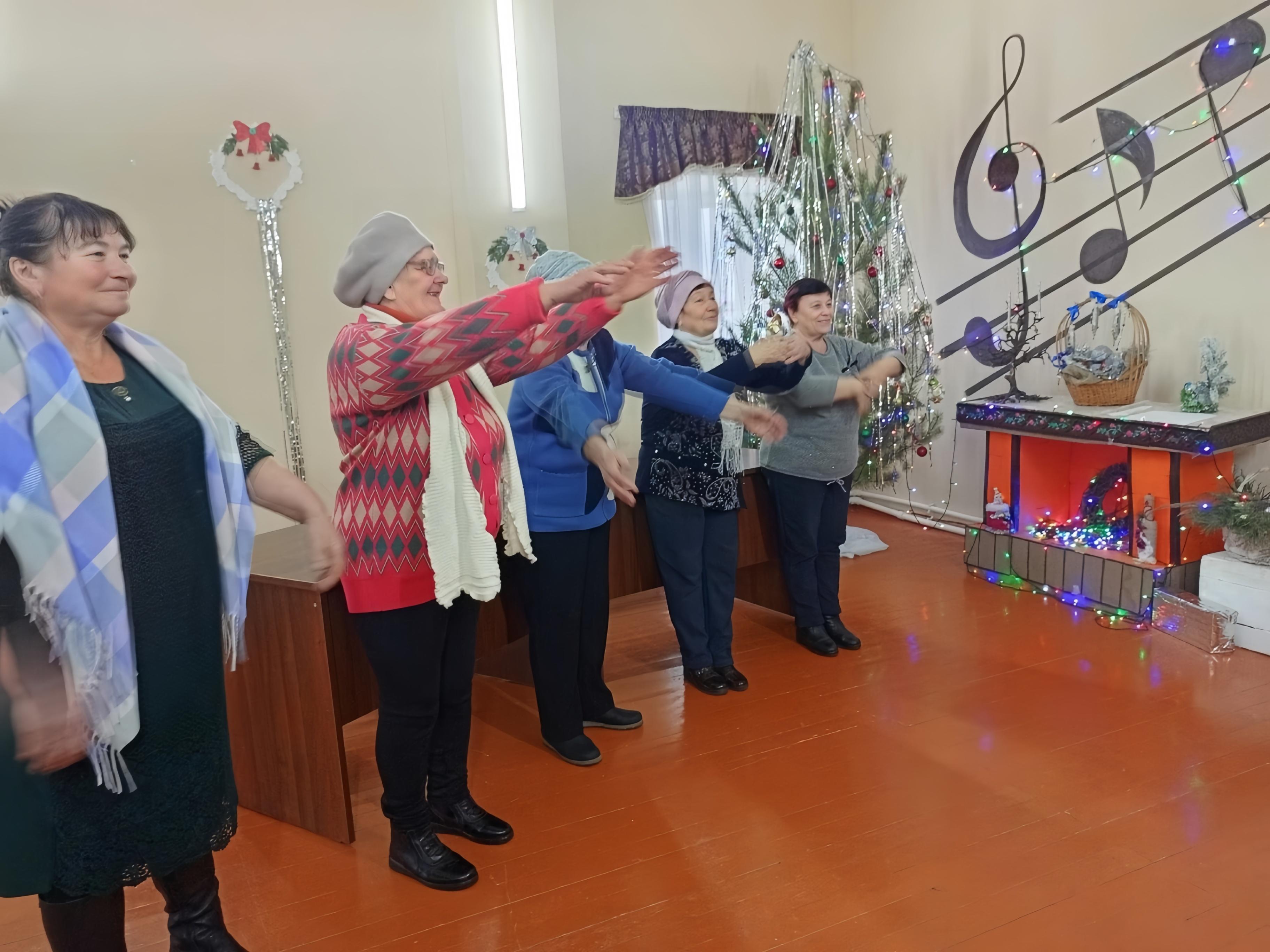 Вечер отдыха «Посиделки у елки»