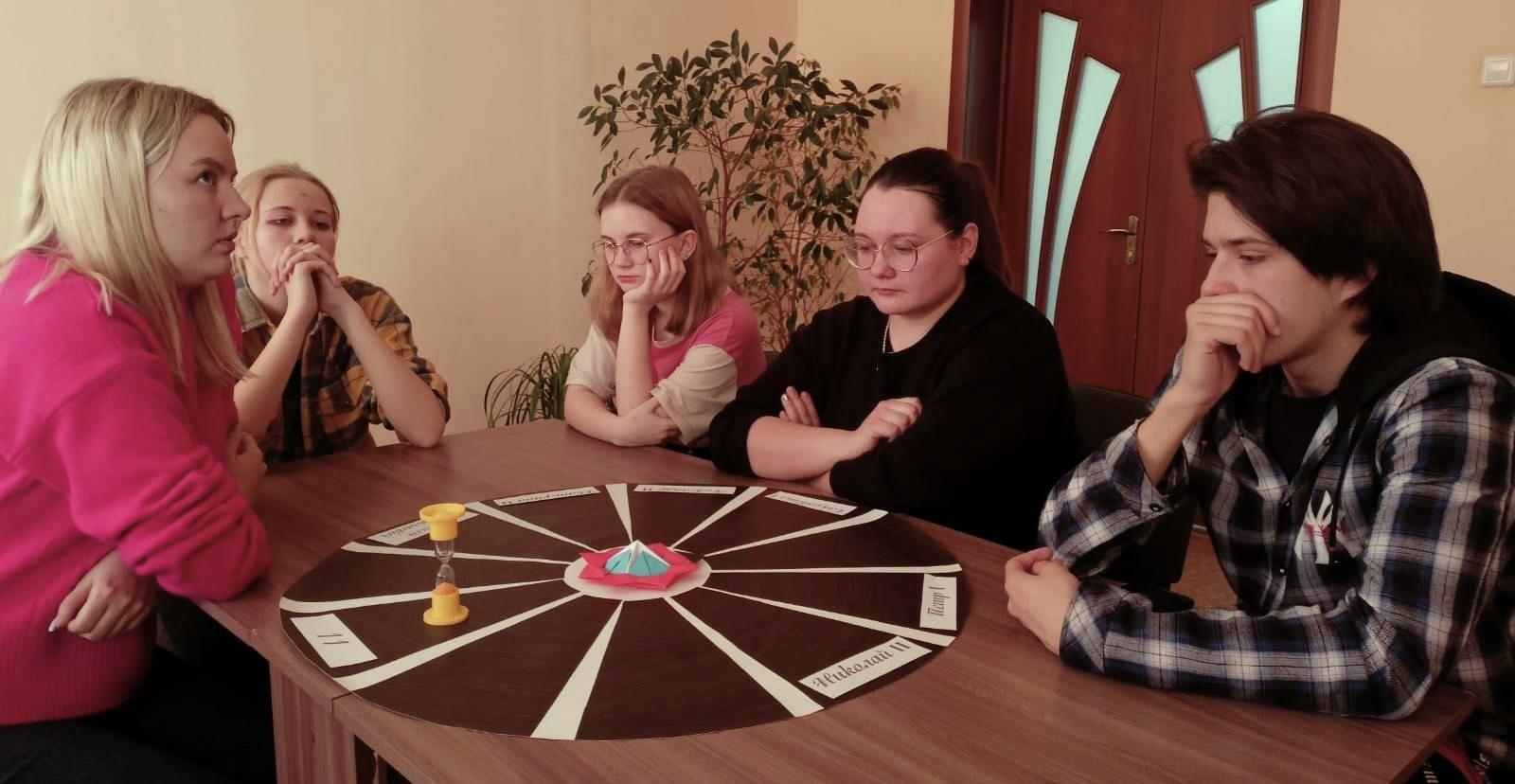 Интеллектуальная игра «Книга Памяти»