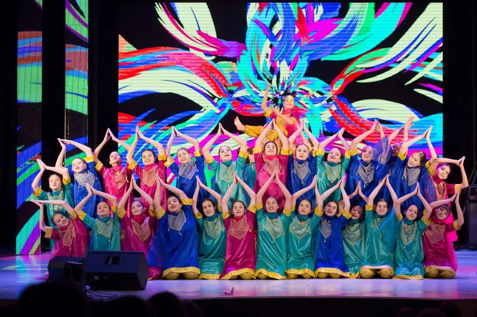 Районный фестиваль танца «Краски»