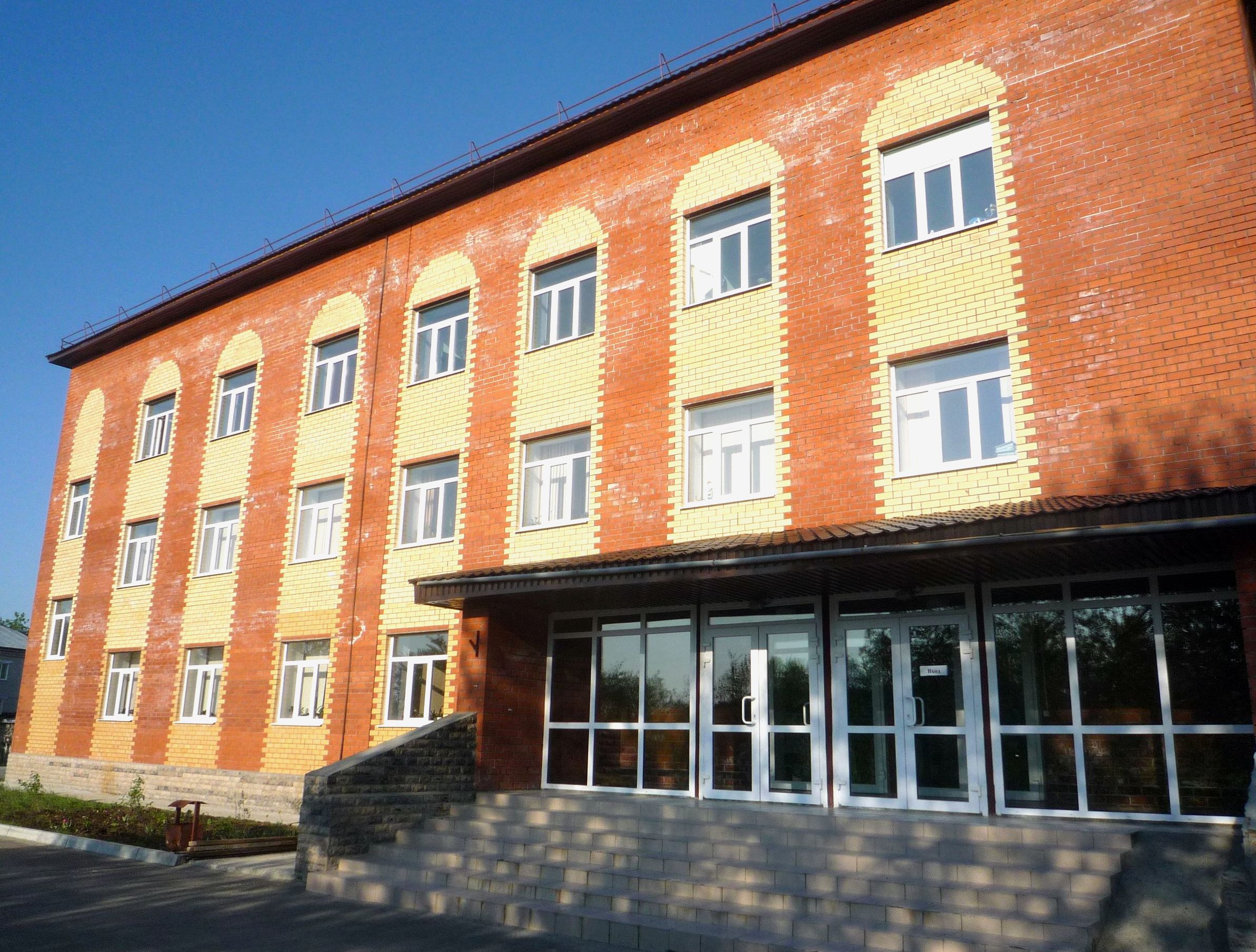 Школа искусств Красновишерск