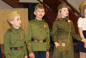 Литературно-музыкальная композиция «Дороги Победы»