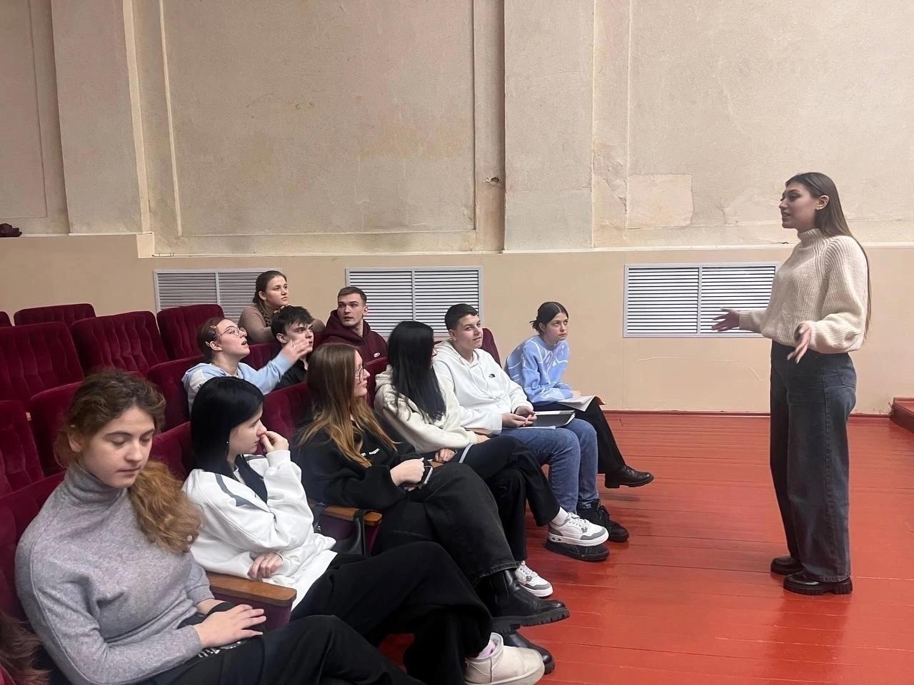 Час памяти «Подвигу жить в веках»