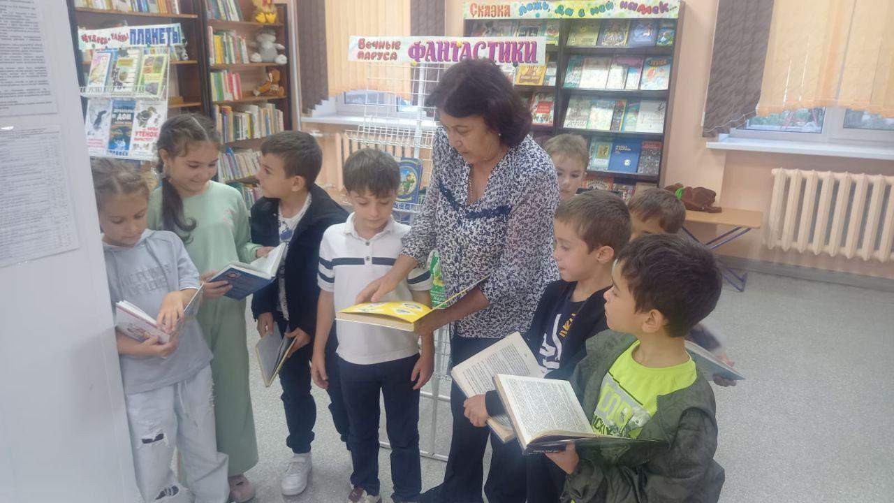 «Мир вокруг большой и разный»