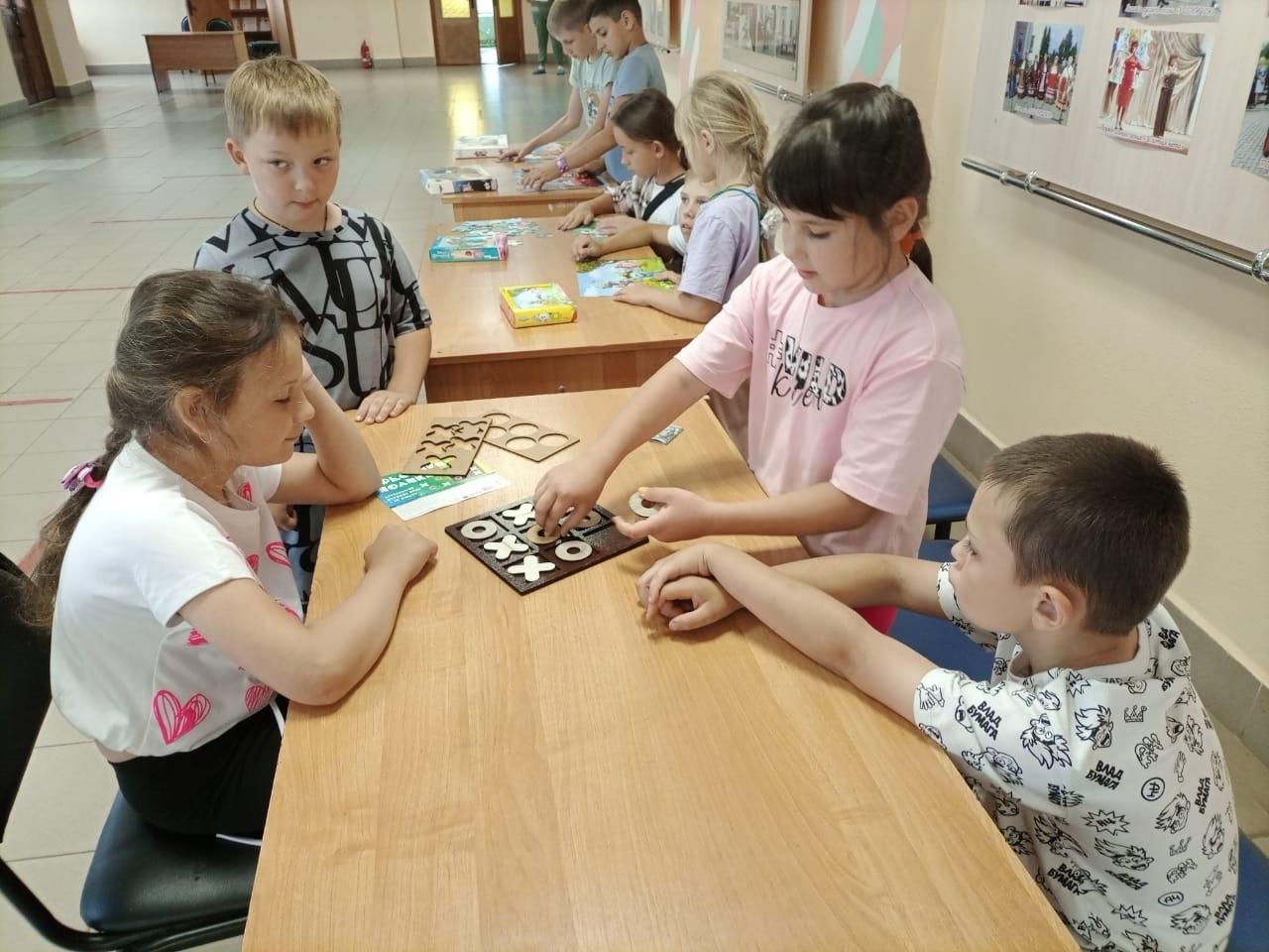 Вечер настольных игр «На сто ходов вперед!»