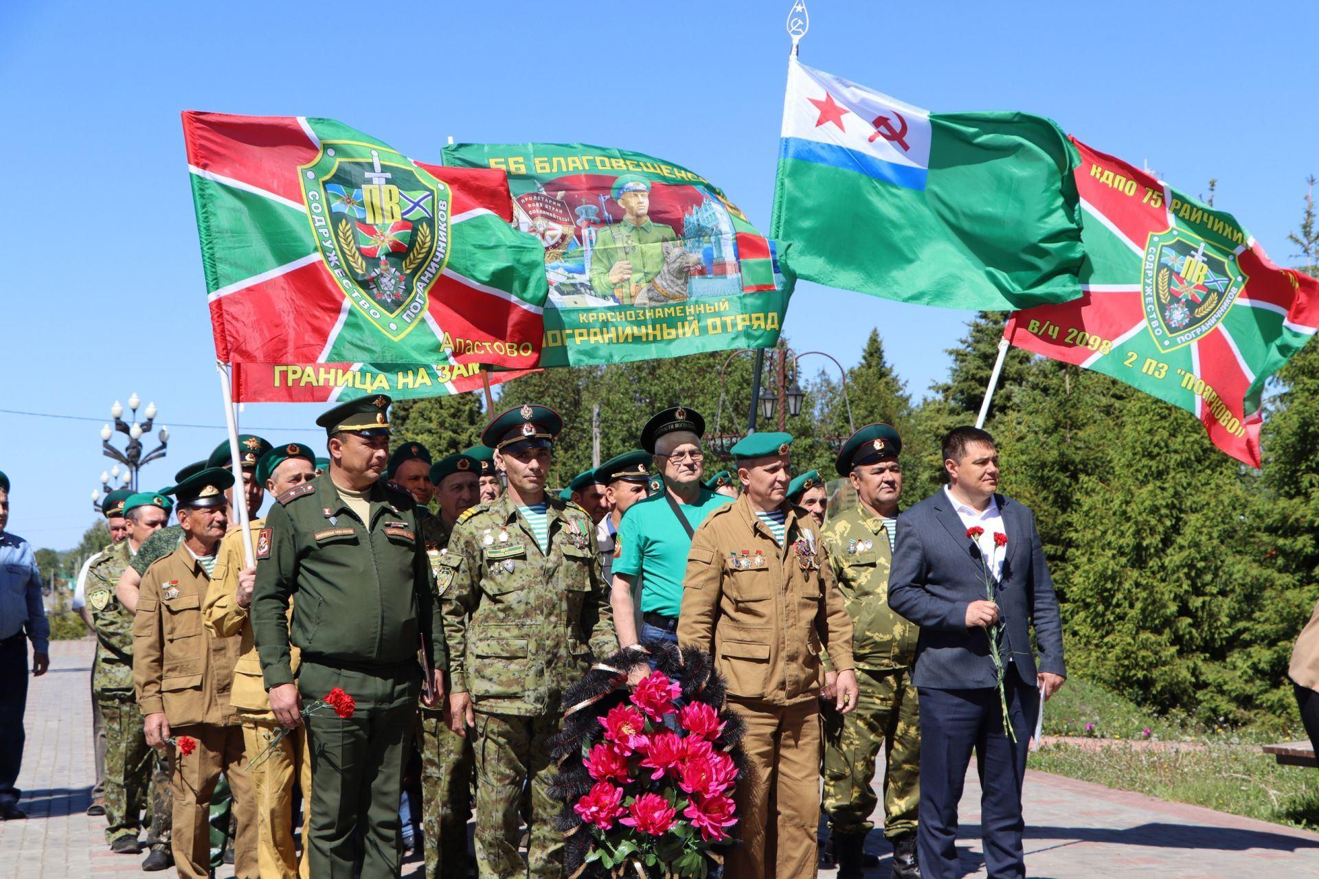 День Пограничника.