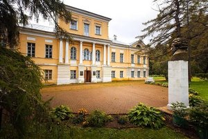 Выставка картин художника Владимира Кулемина «Настроение»