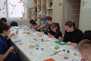 Мастер-класс «Роспись деревянной броши»