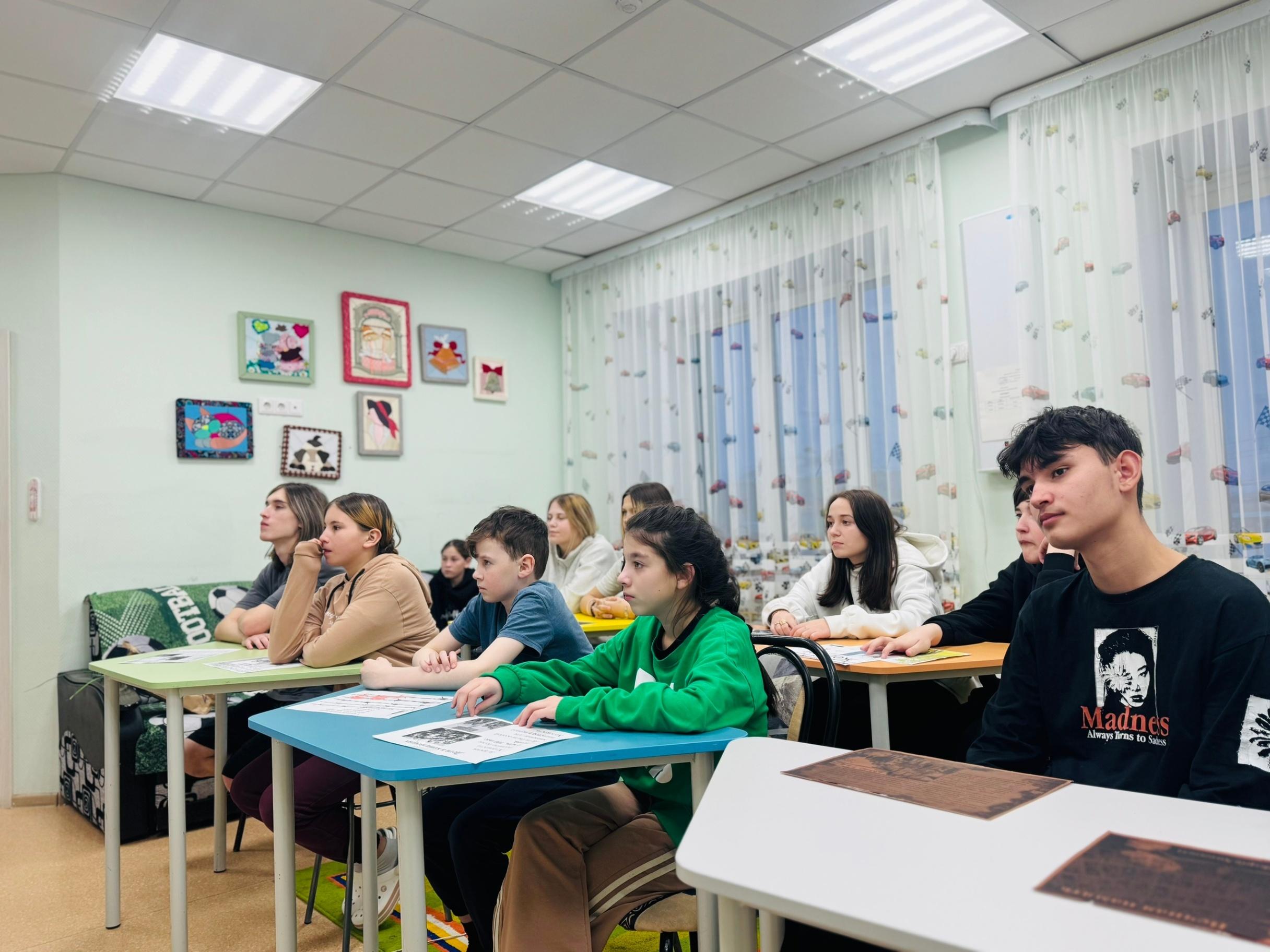 Библиотечный час «Мир Булгакова»