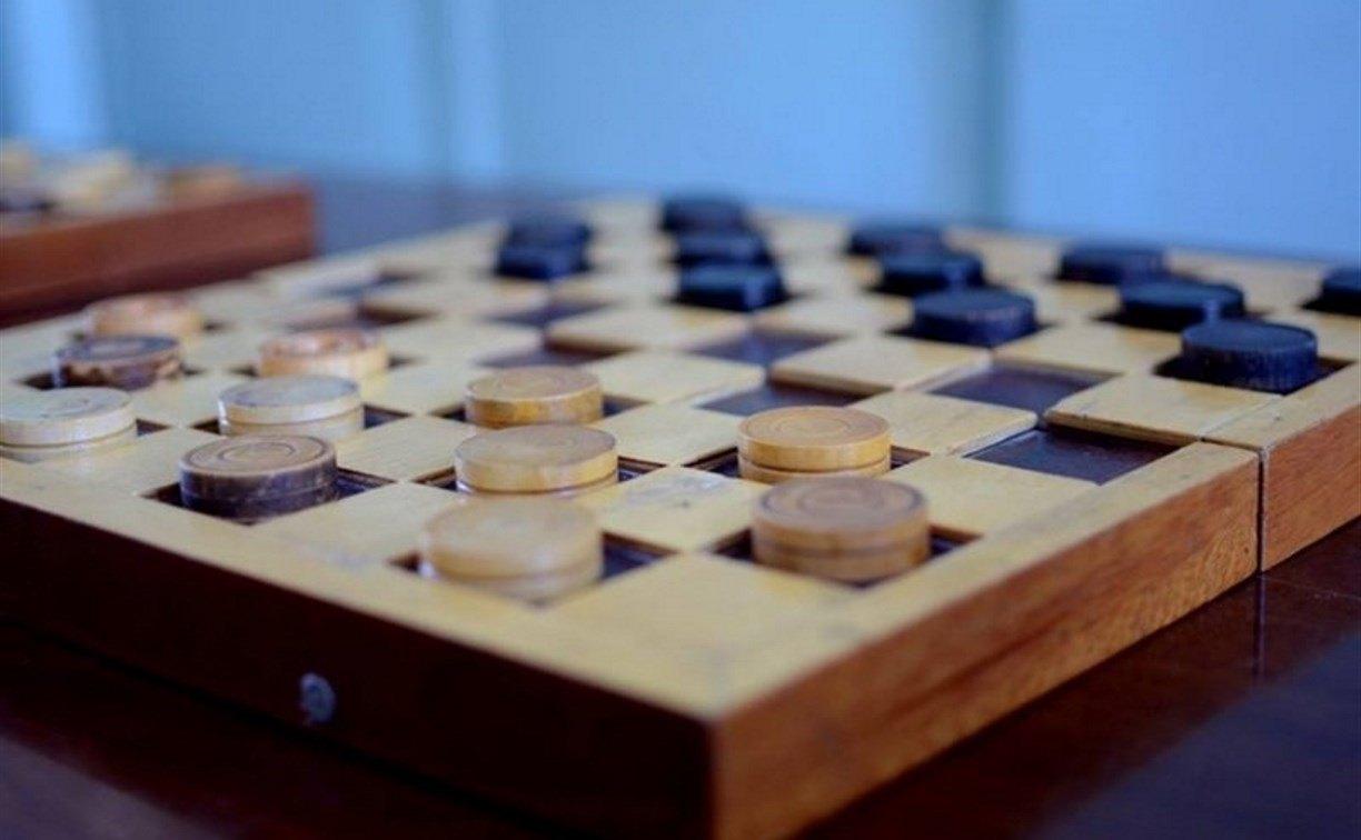 Вечер настольных игр для пожилых людей
