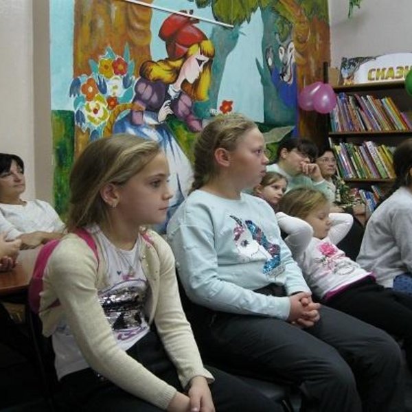 Весенняя игровая программа.