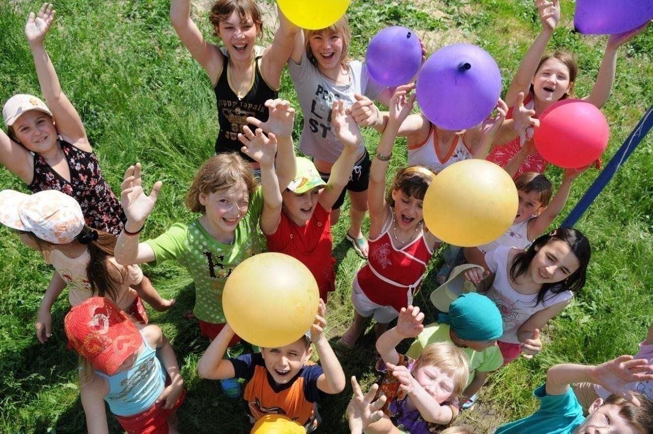 Игровая программа «Когда всем весело»