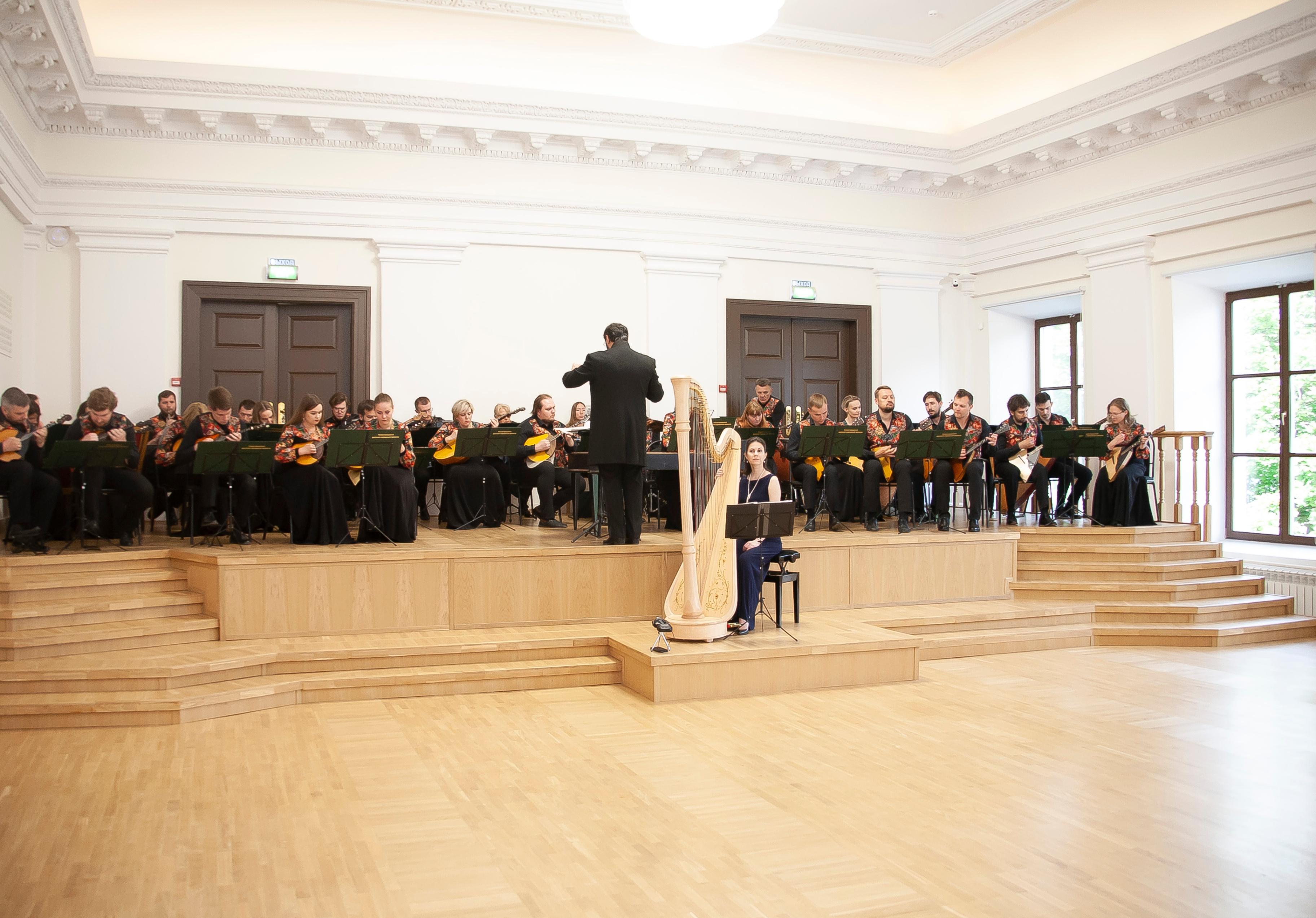 Программа «А. Чехов «Попрыгунья», И. Бунин «В Париже»