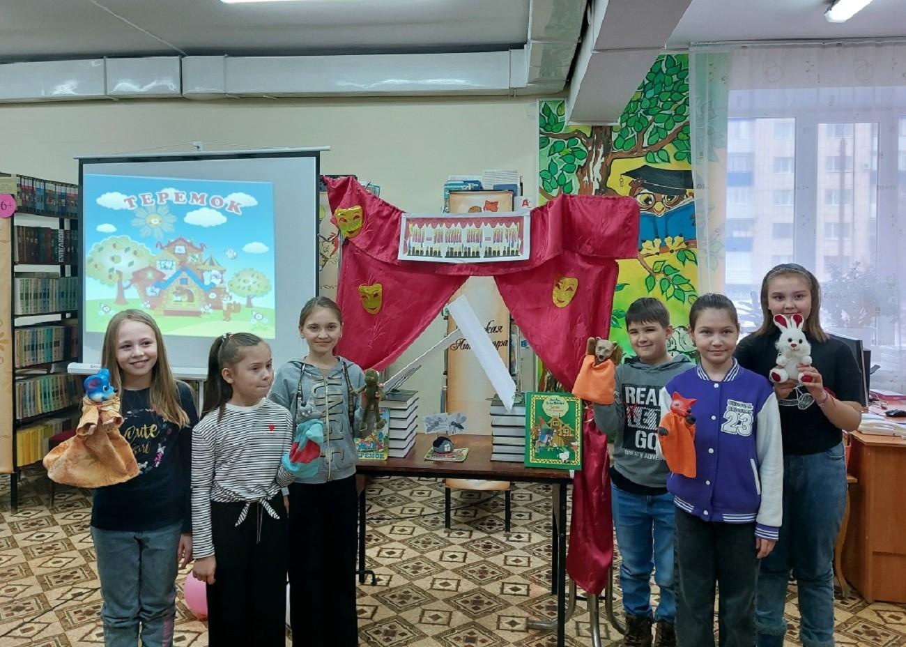 Познавательный час «Театр – это сказка. Театр – это чудо»