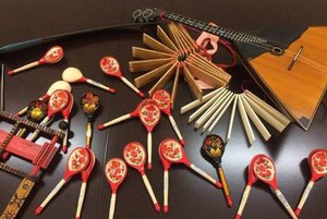 Занятия в шумовом оркестре «Задоринка»