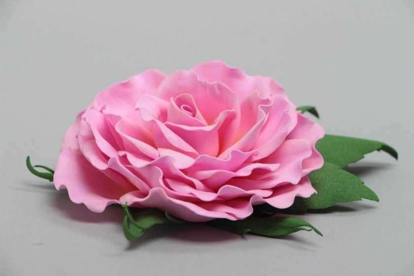 Мастер-класс «Брошь из фоамирана»