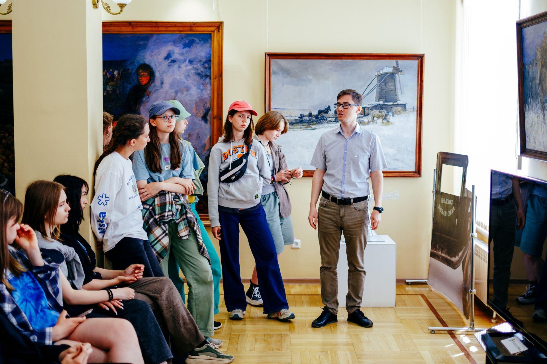 Выставка одной картины «Валя Мишова»