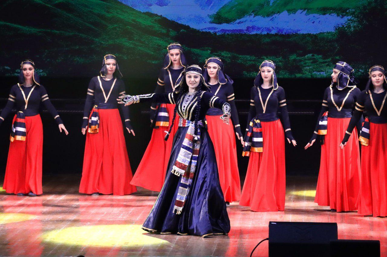 Концерт «Кавказских гор великие заветы»