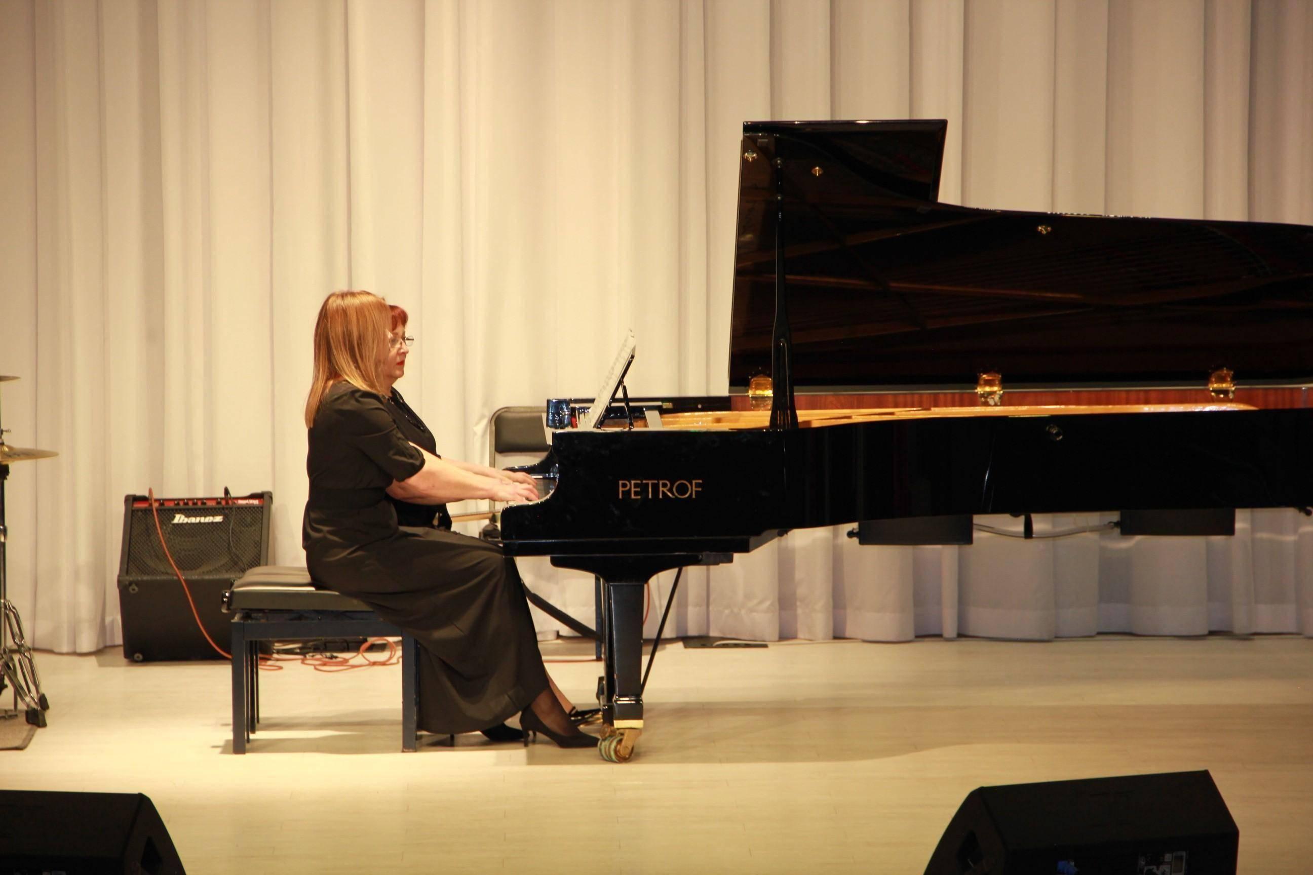 Концерт «Под небом единым»