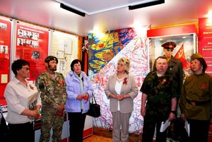 Выставка «Этих дней не смолкнет слава»