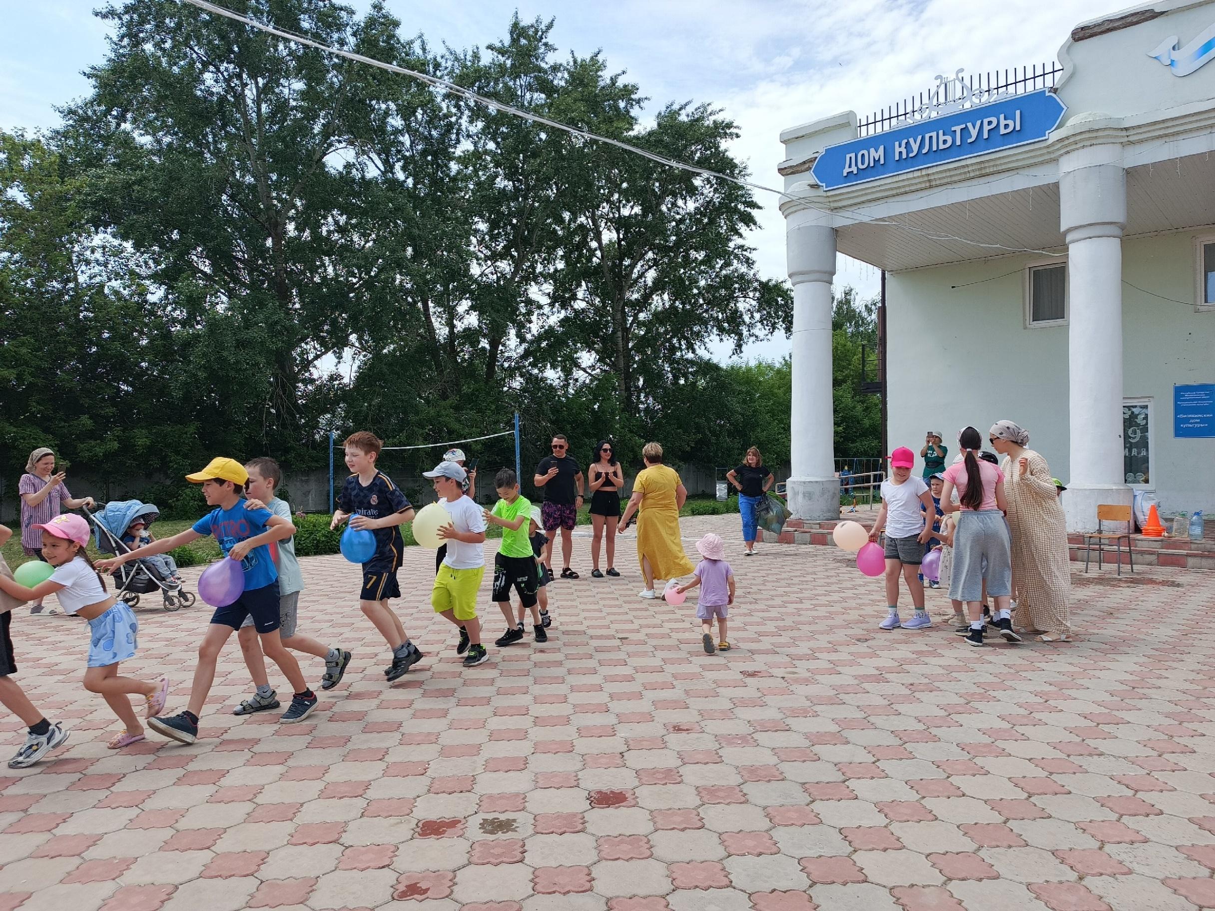 Развлекательная программа «День смеха»