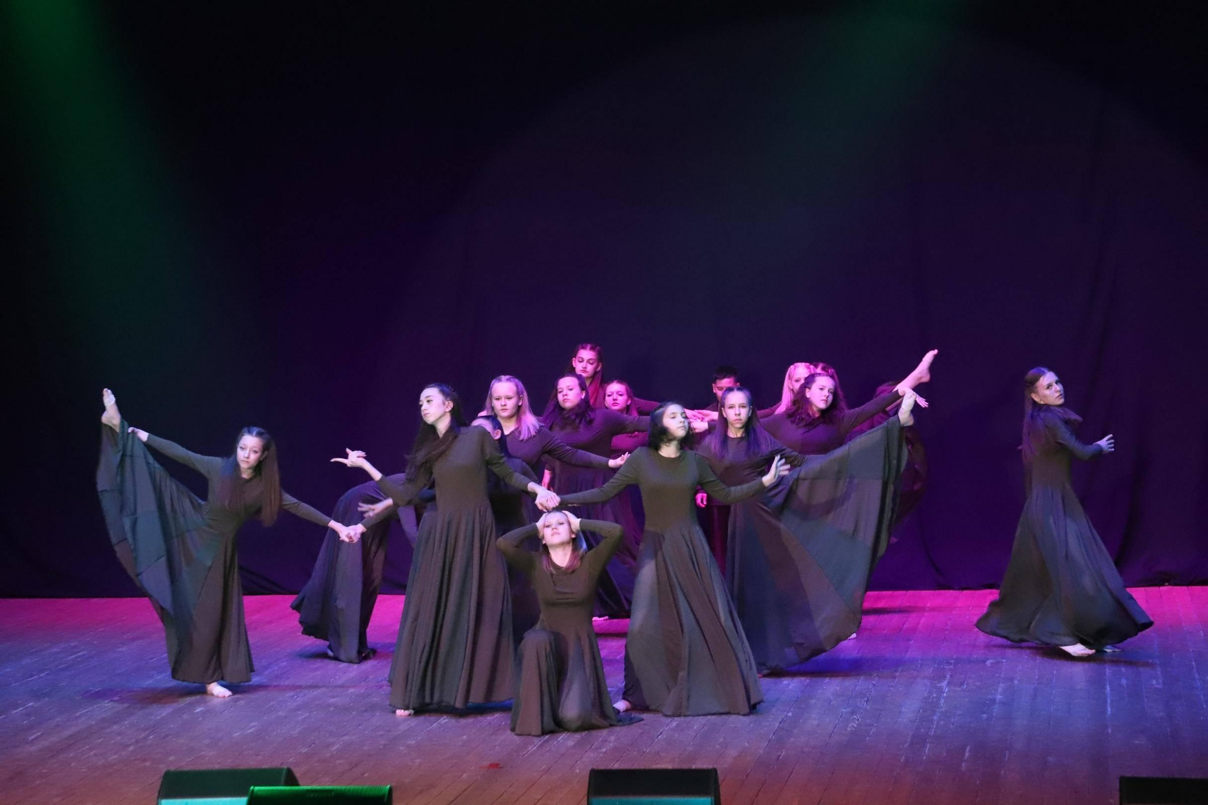 Отчетный концерт хореографического ансамбля «Силуэт»