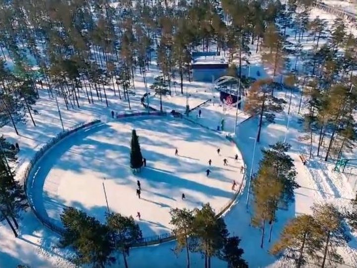 Каток в юбилейном парке