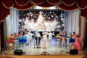 Спектакль «Чудеса у новогодней елки»