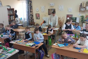 Выставка работ учащихся отделения «Живопись» – «СОЛДАТУ СЛАВА И ПОЧЁТ»