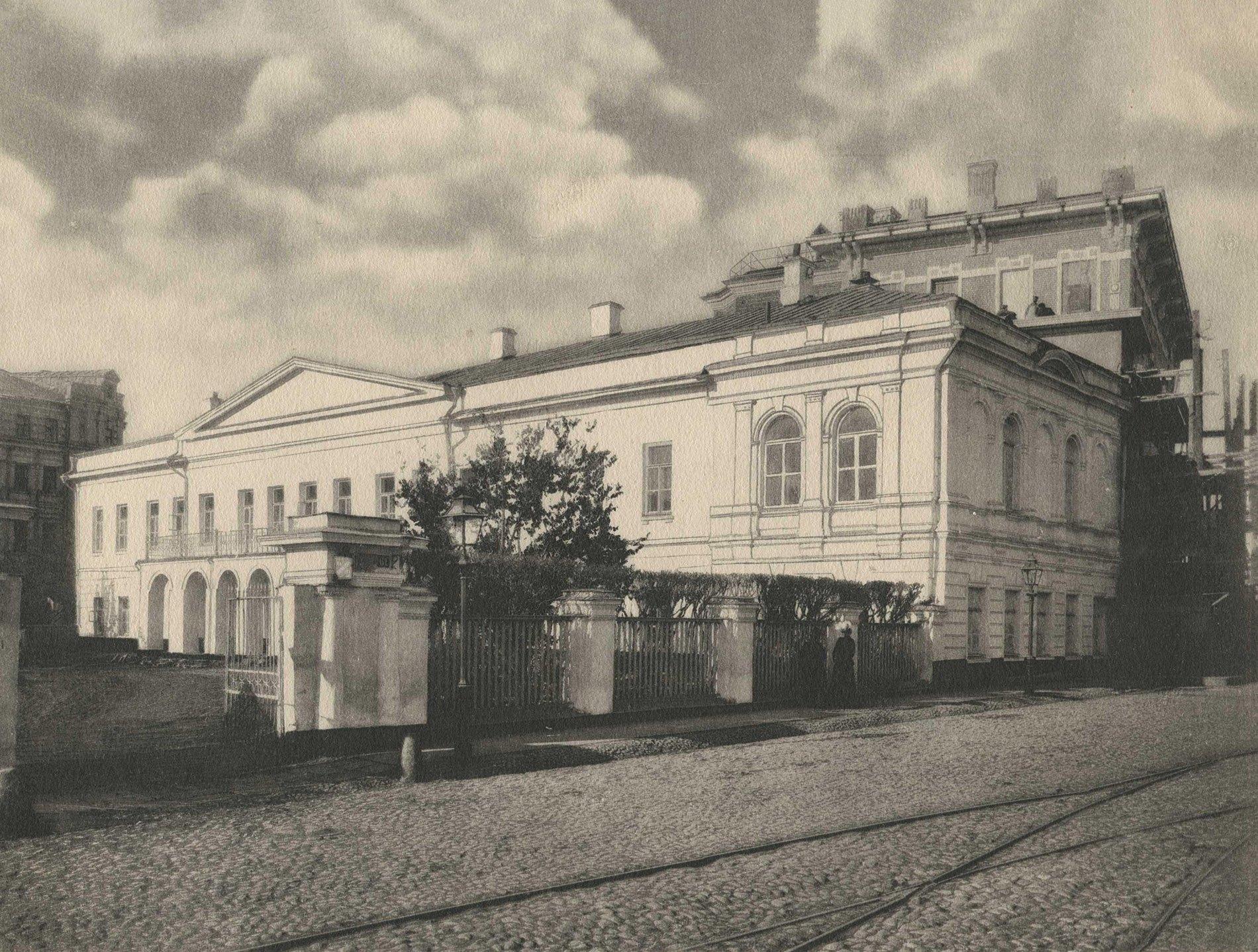 Экскурсия по мемориальной экспозиции «Тайны старинной усадьбы»