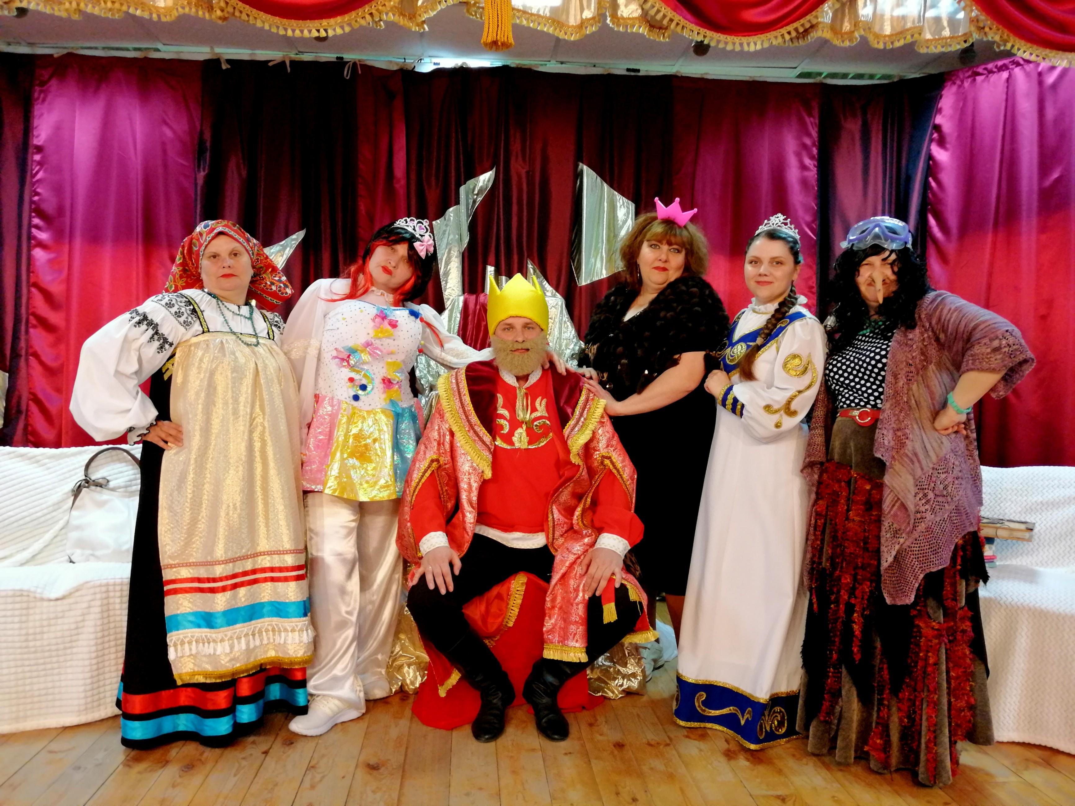 Вечер – встречи «Волшебный мир», посвященный Дню театра